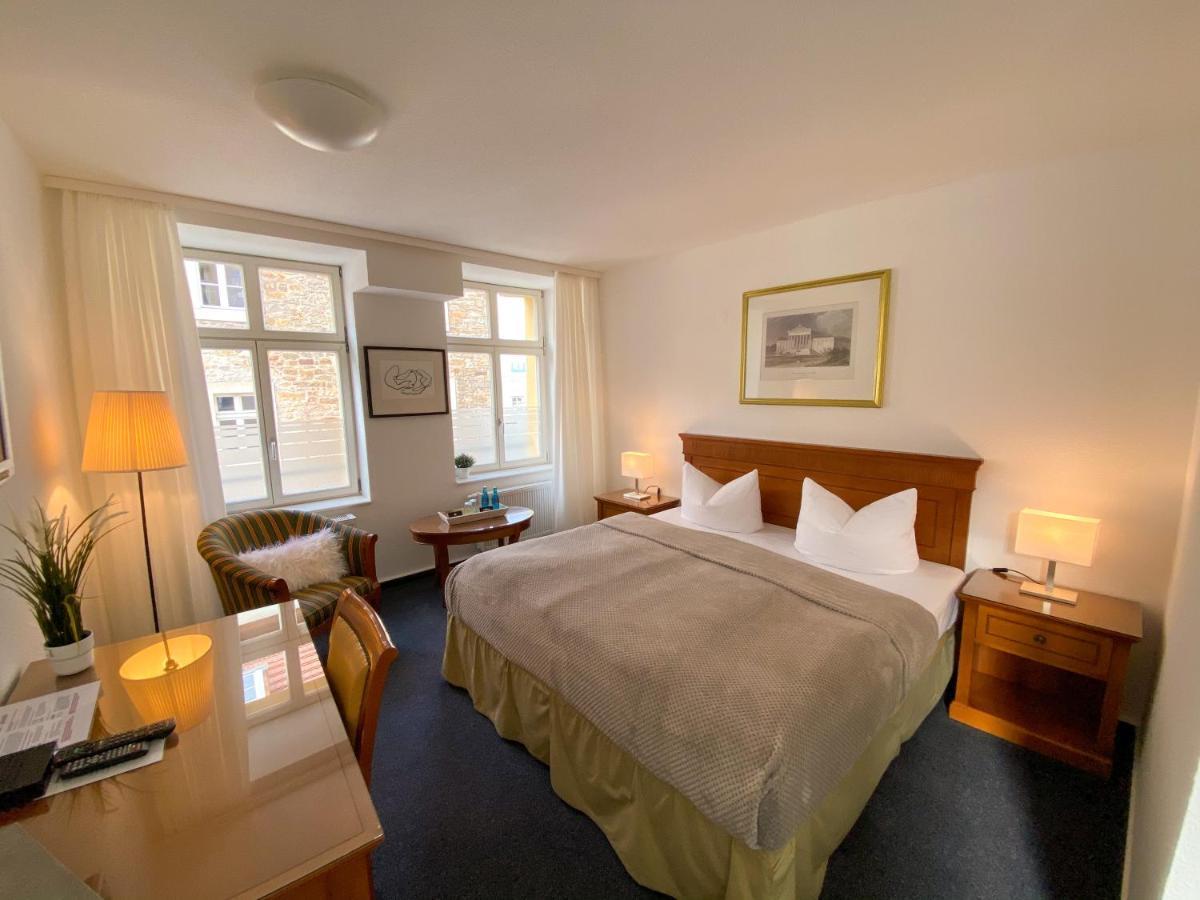 Deckerts Hotel Am Katharinenstift Lutherstadt Eisleben Dış mekan fotoğraf